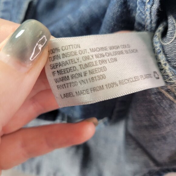 Merona western Womens Denim Chambray Button Up Shirt XS Blue Westerncore Casual - Picture 8 of 10